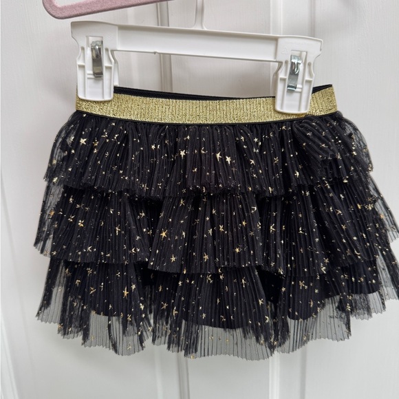 NWOT Falls Creek Kids 2T Girls Black and Gold Starry Tiered Skirt - Picture 3 of 4